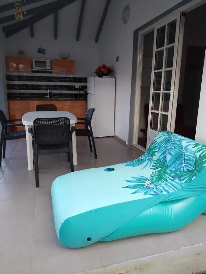 בית נופש פטי-בור Residence Fleur De Lys 1